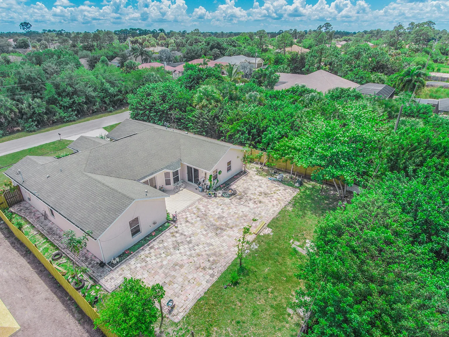 Unique Loving Home Care — aerial view of property and grounds
